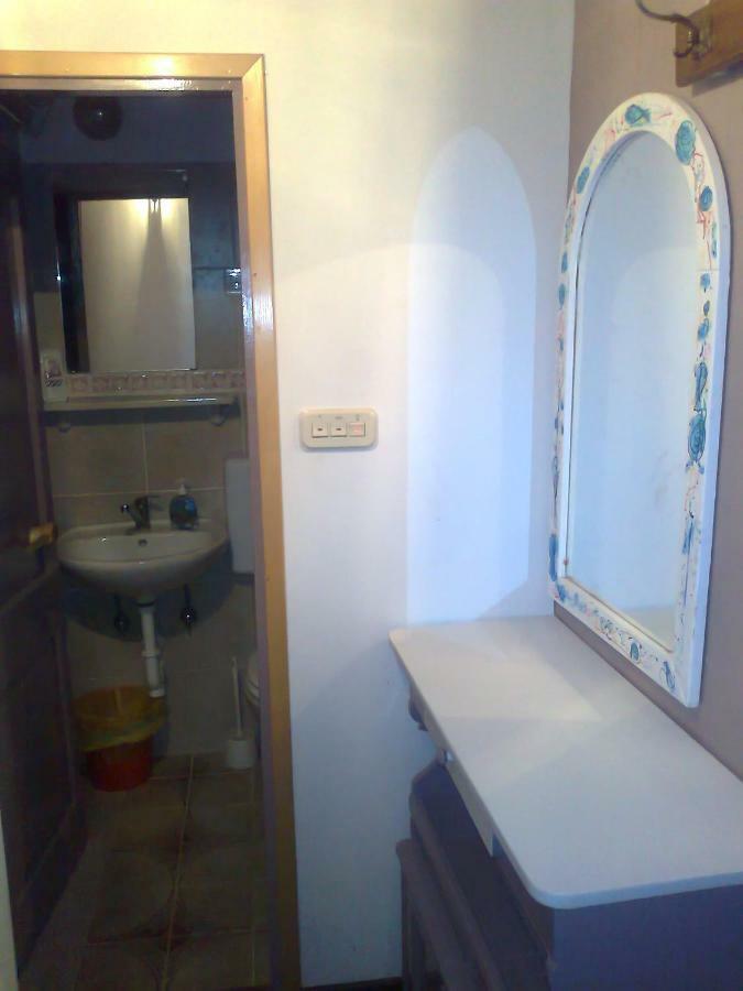 Apartment Anetica Cres Esterno foto